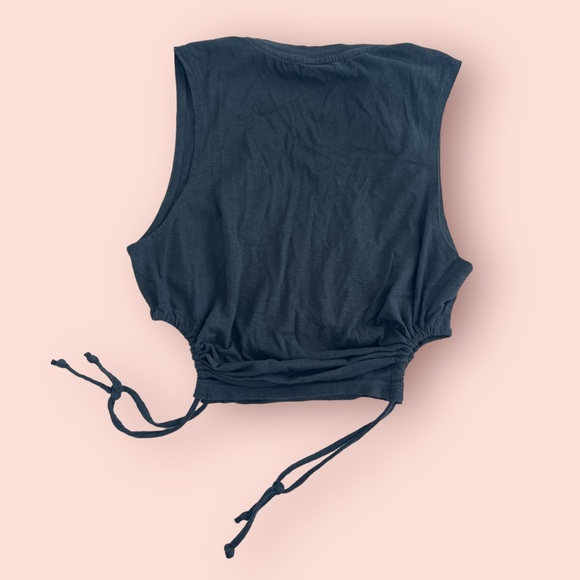 P.E NATION | Cropped Tank Grey L - Picture 2 of 7